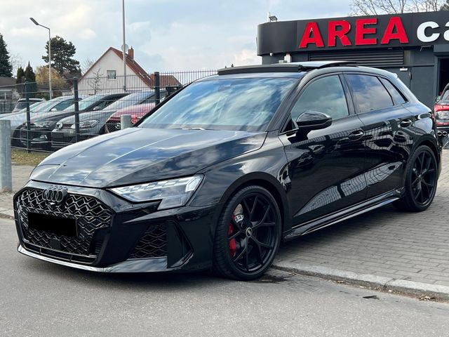 Audi RS3 Sportback *RS-Abgas*280km/h*Pano*Sonos*Hud*