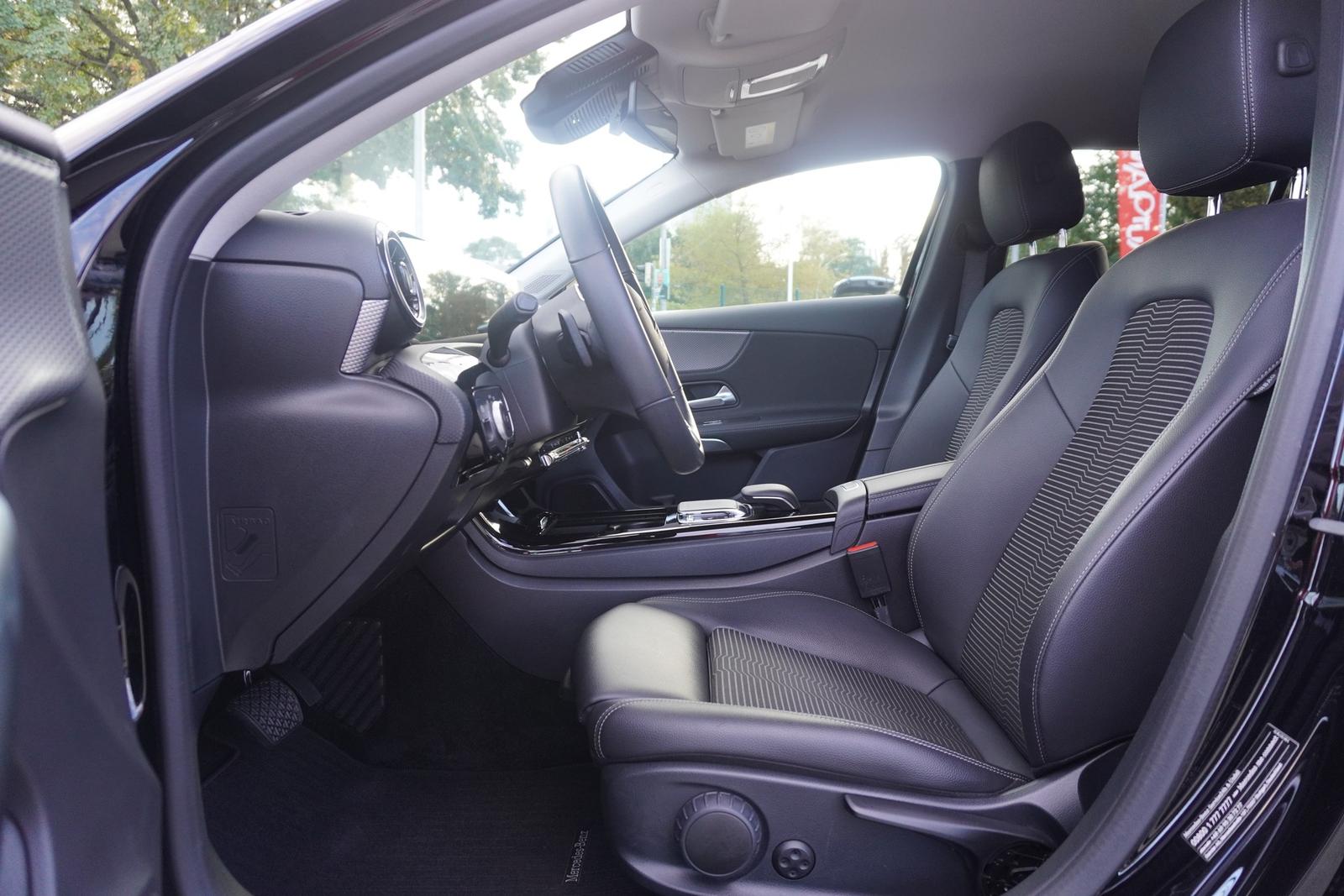 Mercedes-Benz A180 Progressive 7G-DCT LED Navi Kamera Tempomat