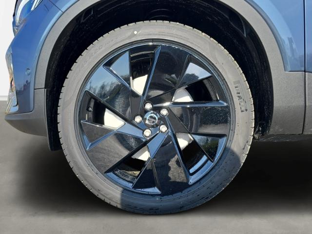 Volvo XC40 B3 Mild-Hybrid Ultra Black Edition 360° Kam