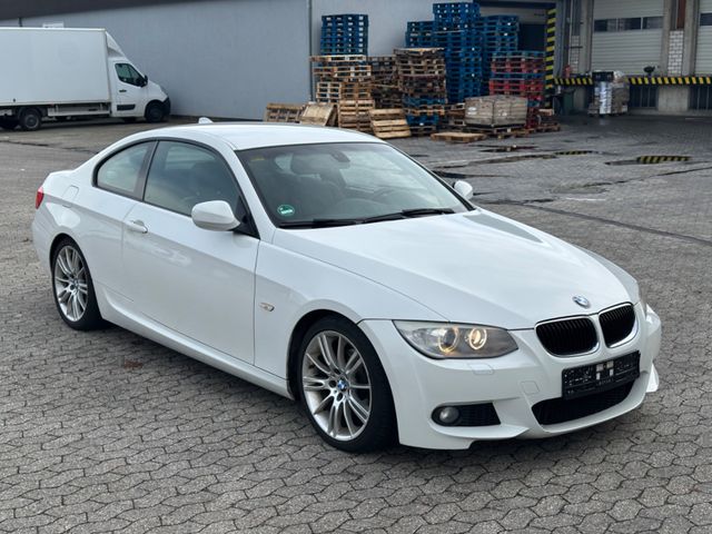 BMW 320i Coupé - M Sport - Bi Xenon - Klima - Navi