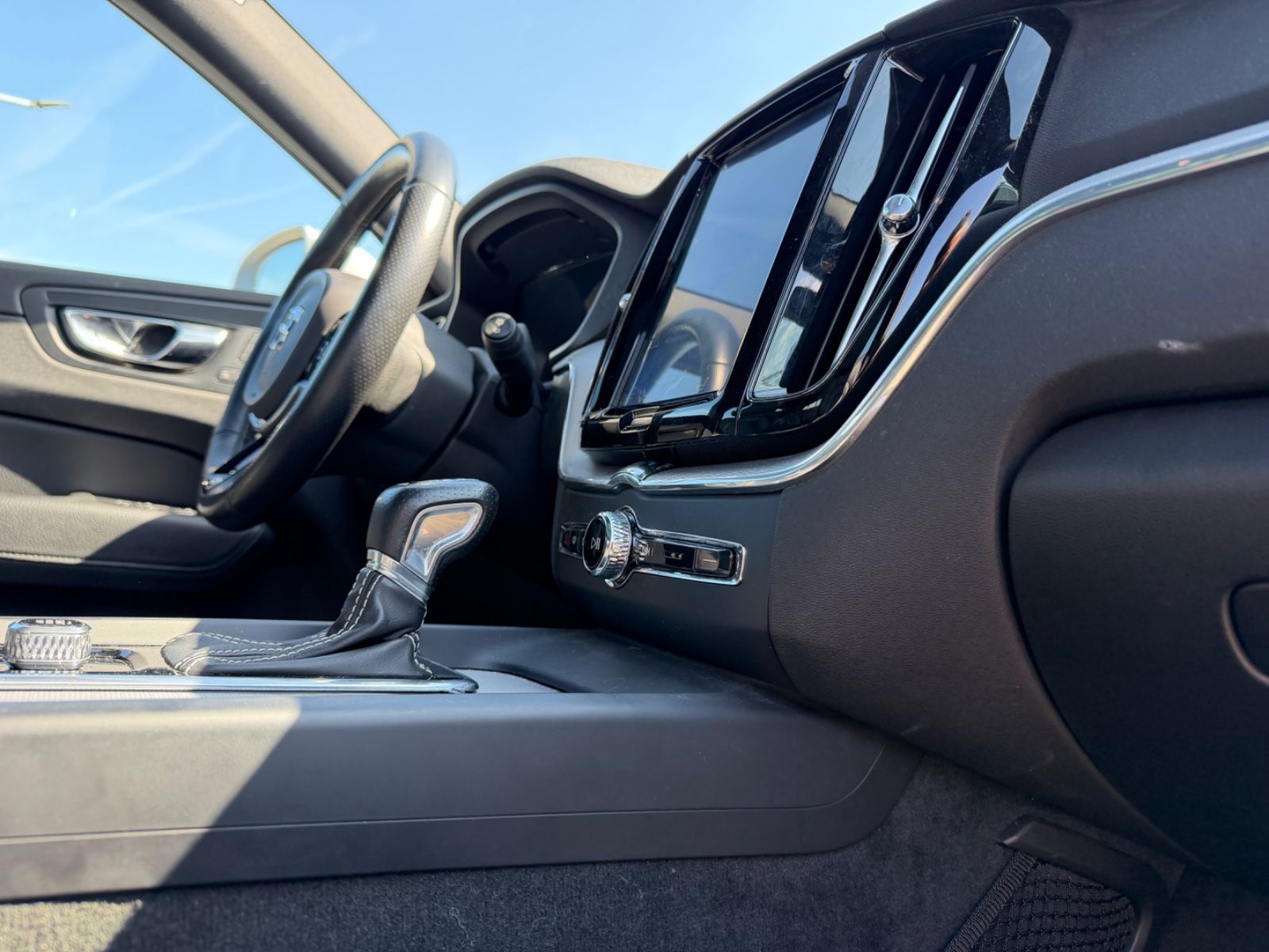 Volvo XC60 R Design AWD Aut.Pano.Navi.Garantie foto 21