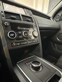 Land-Rover Discovery Sport - 8