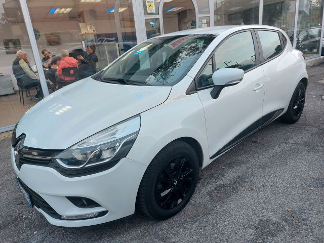 Renault Clio dCi 8V 90 CV 5 porte Moschino Zen