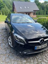Mercedes-Benz A 160 Style Style - Mercedes-Benz A 160 mit Benzin-Antrieb