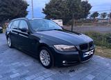 BMW Bmw 318 2012 - BMW 123 in Frankfurt (Main)