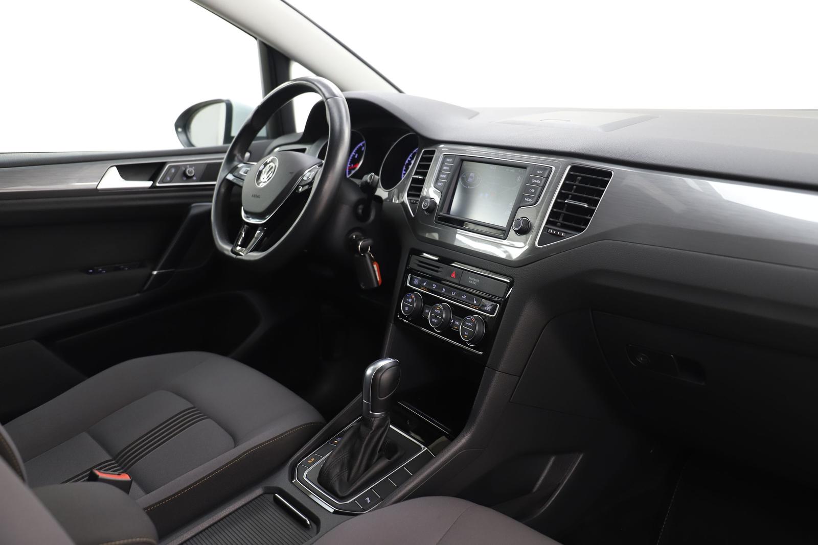 Volkswagen Golf 7 Sportsvan 1.4TSI 125PS DSG R Line Pano 1H