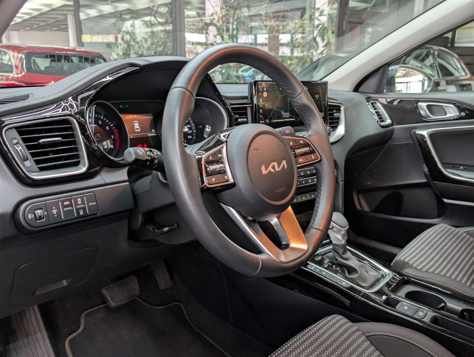 Fahrzeugabbildung Kia cee'd Sportswagon 1.5 DCT Spirit ACC*JBL*KAM*7J
