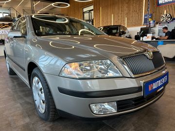 Skoda Octavia *TÜV0328*SCHECKHEFT*TEMPO*AHK*KLIMA*PDC