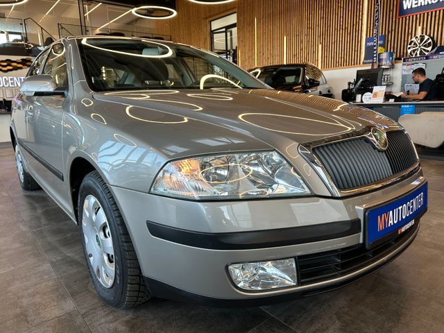 Skoda Octavia *TÜV0328*SCHECKHEFT*TEMPO*AHK*KLIMA*PDC