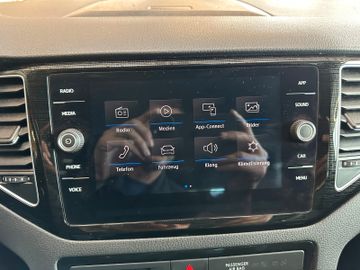 Volkswagen Golf Sportsvan VII Highline *LED*ACC*AHK*