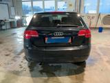 Audi A3 Sportback 1.6 Attraction - Audi A3 mit Benzin-Antrieb: 1.6