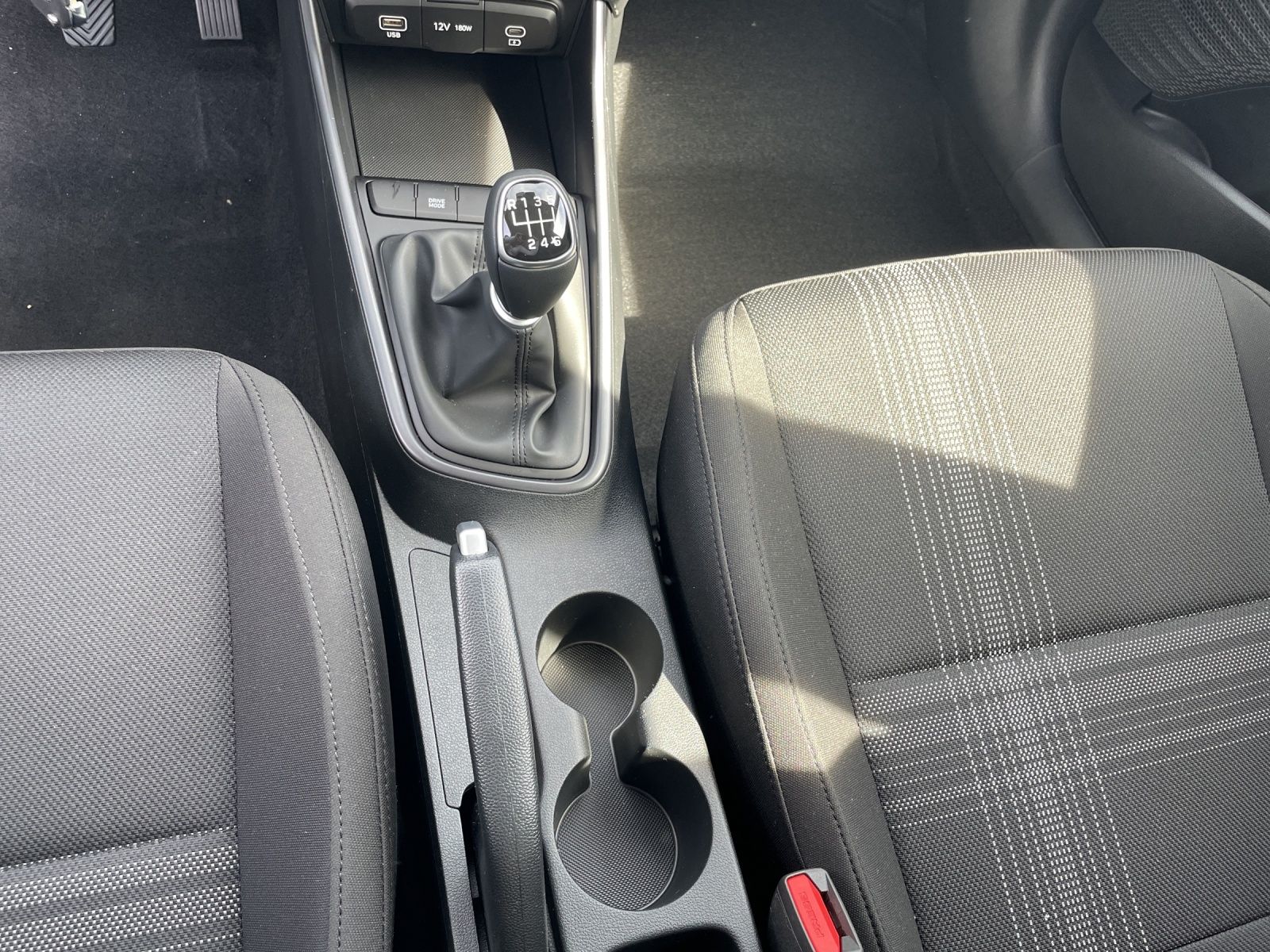 Hyundai i20 – Bild 19