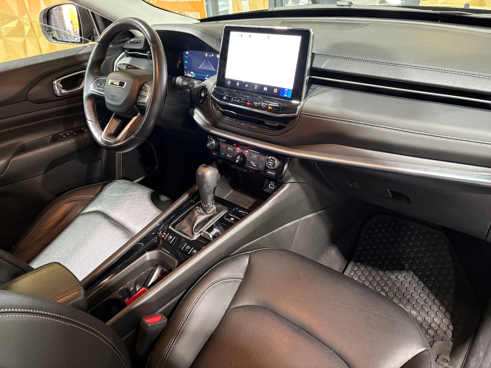 Fahrzeugabbildung Jeep Compass S Plug-In Hybrid 4WD/360°/ACC/APPLE/NAVI