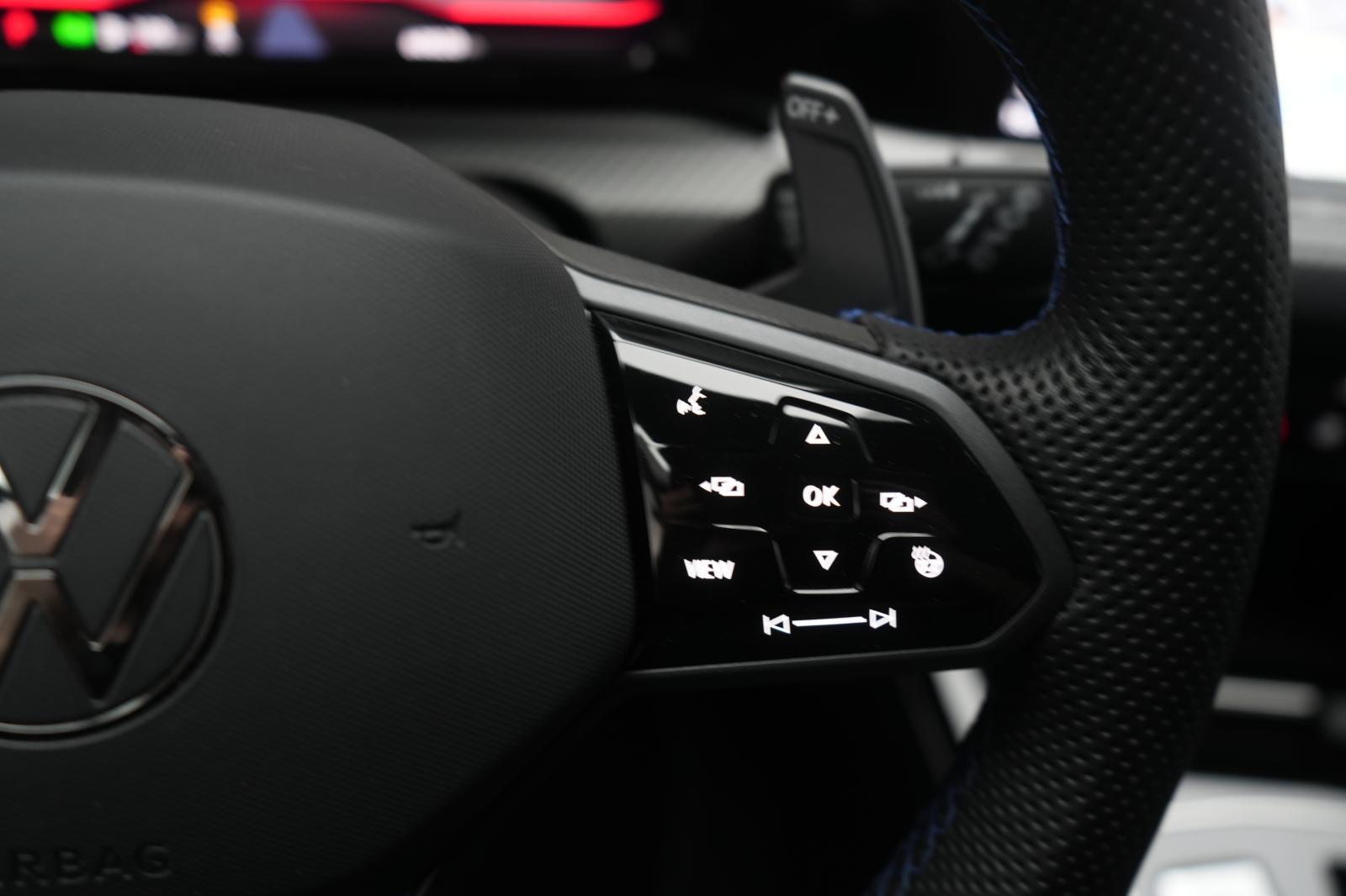 Volkswagen Golf R 2.0 TSI 4Motion DSG ACC/Kamera/Virtual/H&, миниатюра 16