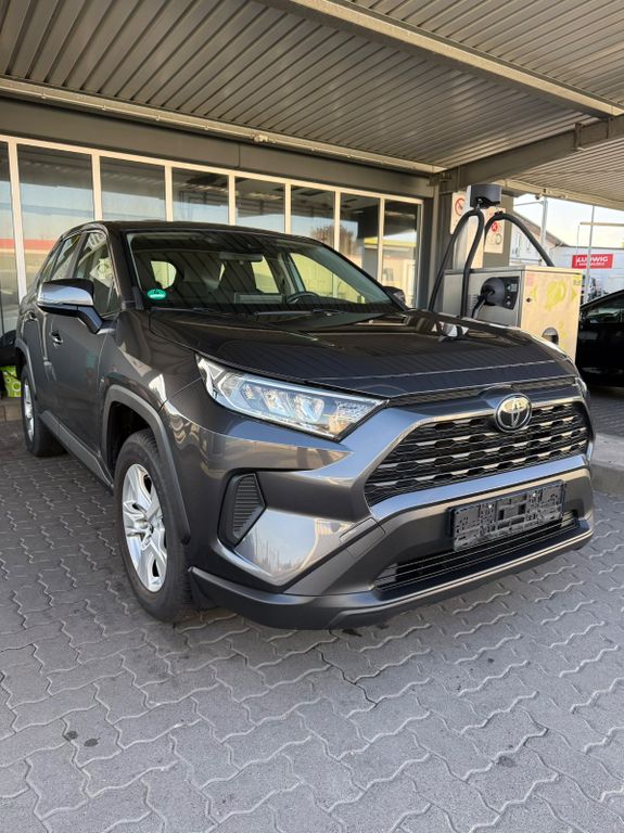 Image of Toyota RAV 4