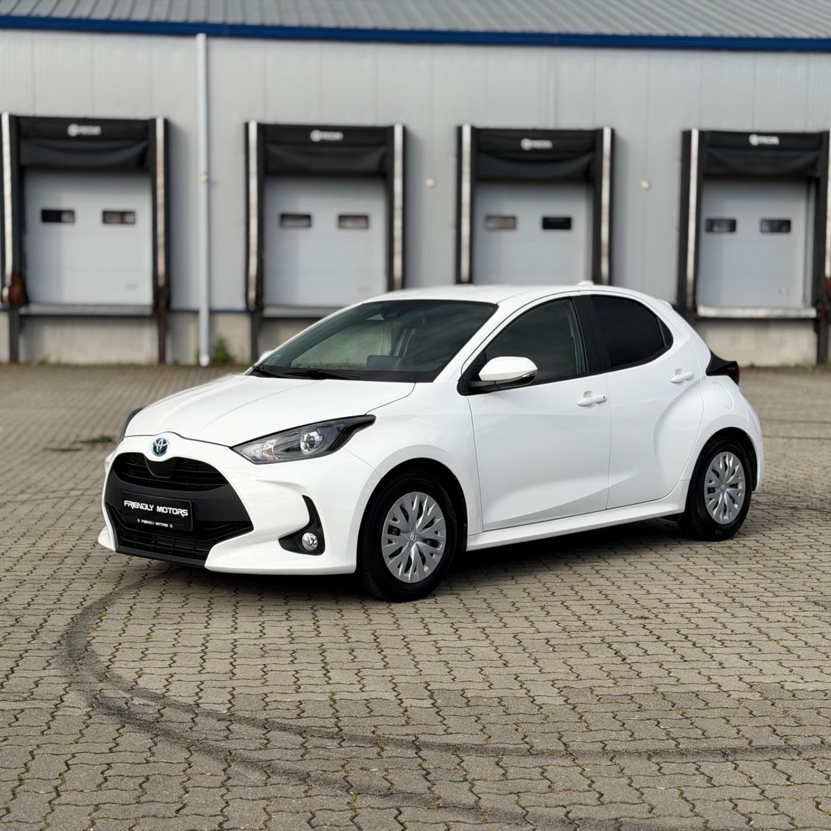 Toyota Hybrid 85kW, CVT, StzHz, ACC, Kamera, Klima