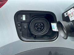 Fahrzeugabbildung Captur II Intens 1.6 E-TECH Plug-in Hybrid 160 E