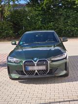 BMW i4 eDrive35 San Remo Green metalic - BMW i4: Privatanbieter