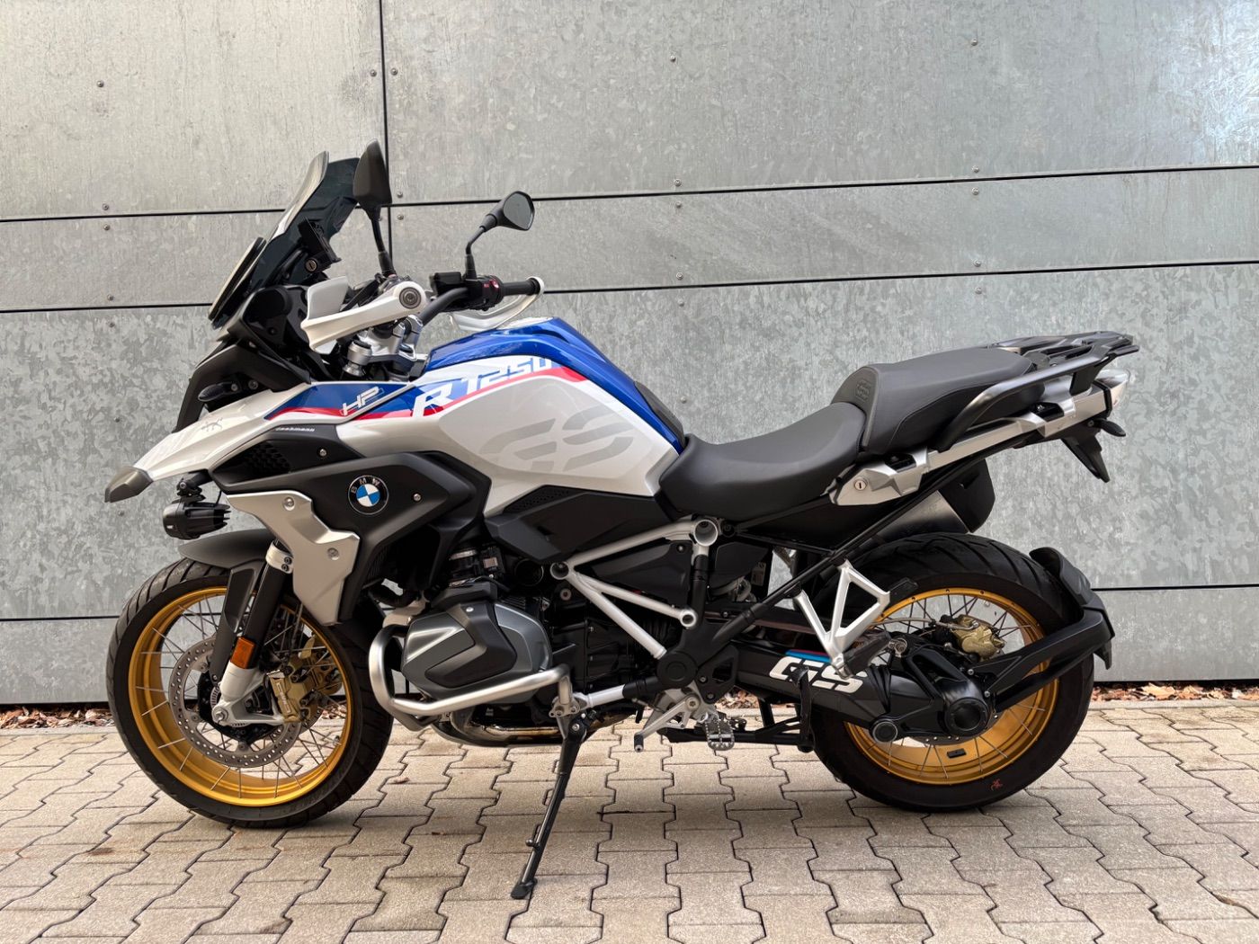 Fahrzeugabbildung BMW R 1250 GS HP 3 Pakete Tieferlegung