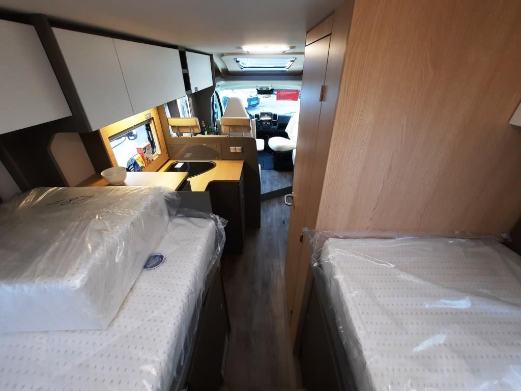 Fahrzeugabbildung LMC Tourer T 663 G 70 Jahre Sie sparen 7.731,- €