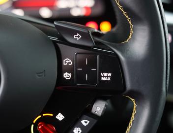 صورة مصغرة 39 لـ 2021 Ferrari SF90