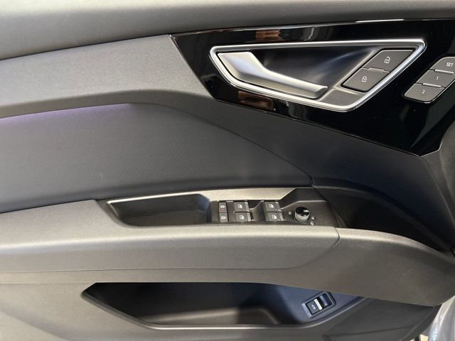 Q4 Sportback e-tron 55 QUATT S-LINE MATRIX+PANO+