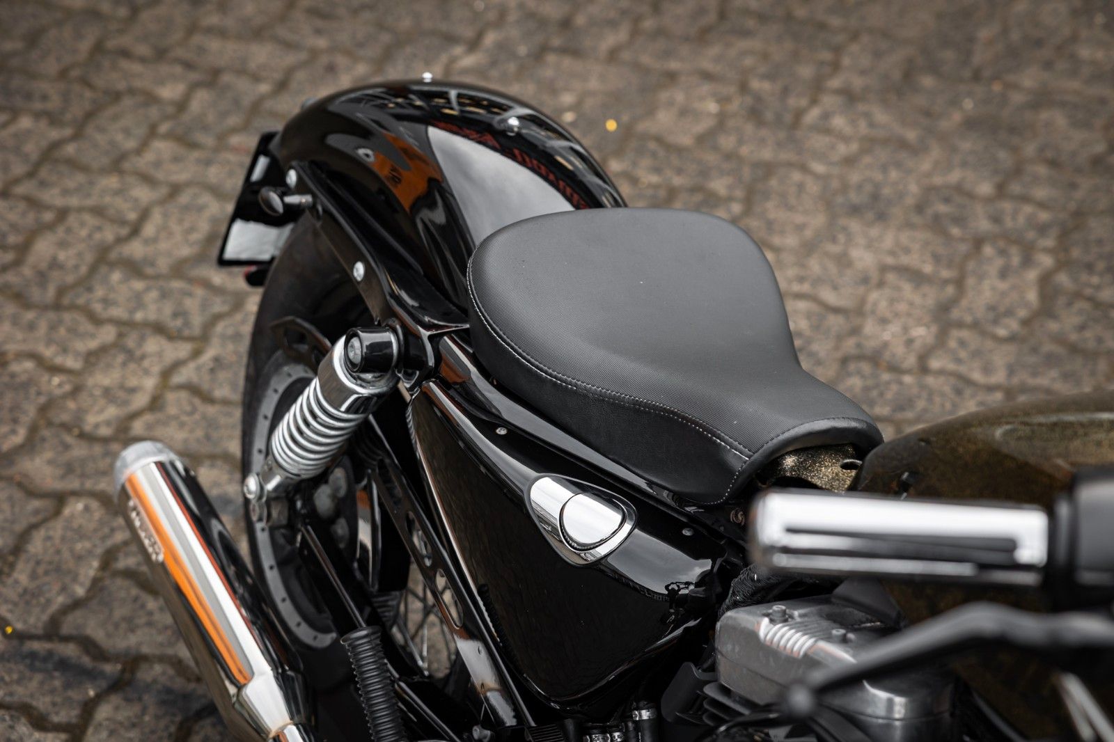 Fahrzeugabbildung Harley-Davidson XL1200X SPORTSTER FORTY-EIGHT - Miller Auspuff -