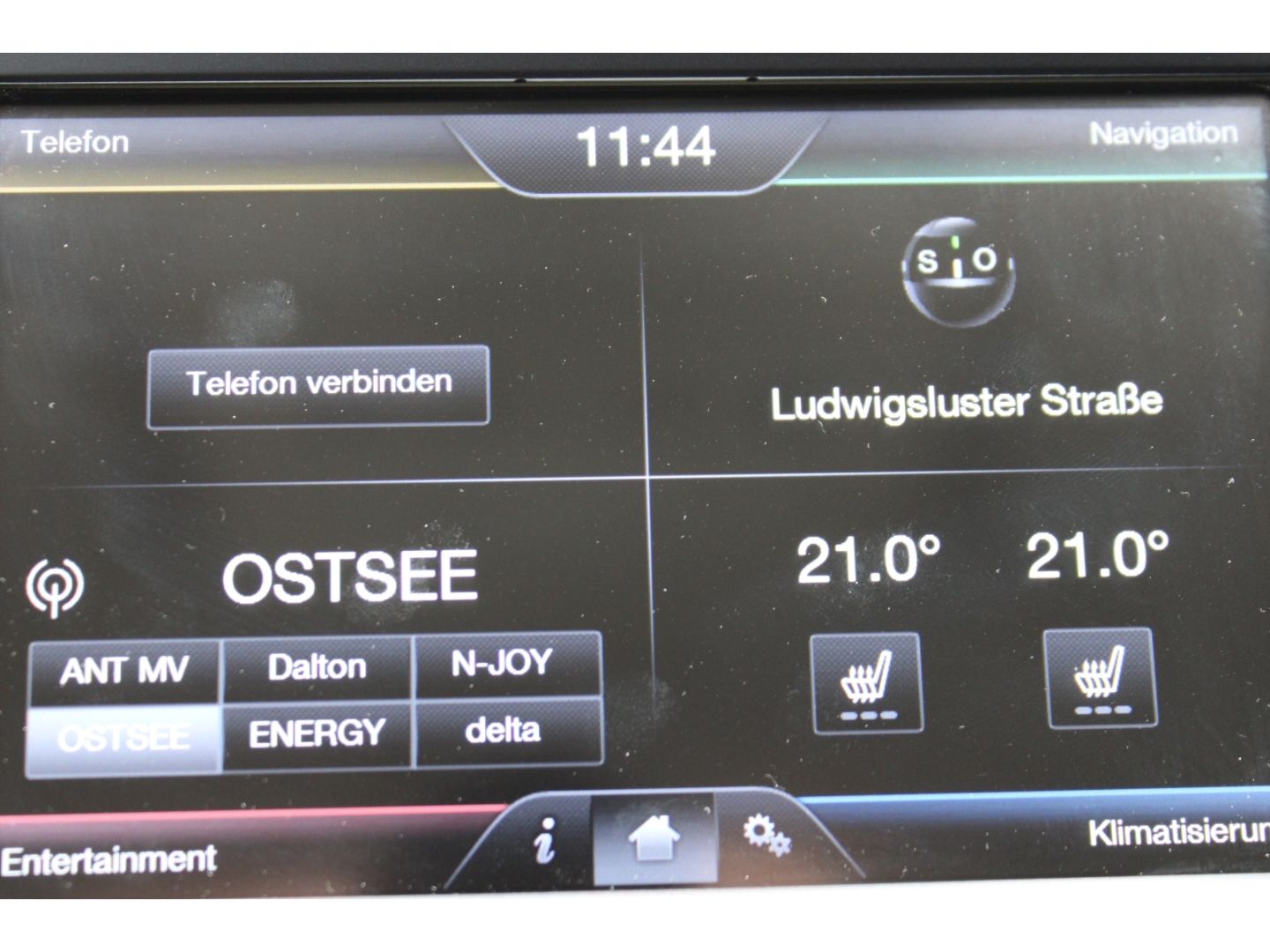 FORD S-Max Titanium 2.0 TDCi LED TWA GRA Winter-P. DA - Image 21