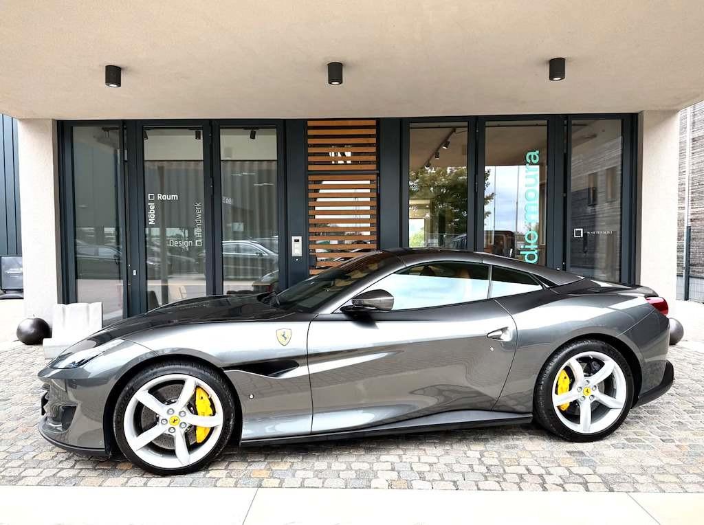 FERRARI PORTOFINO GRIGIO SILVERSTONE