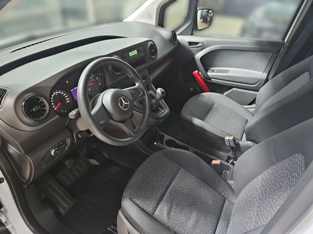 Fahrzeugabbildung Mercedes-Benz Citan 108 Kasten BASE Standard Klima PTS hi.