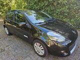Renault Clio III  1. Vorbesitzer 88.908 KM - Renault Clio von privat