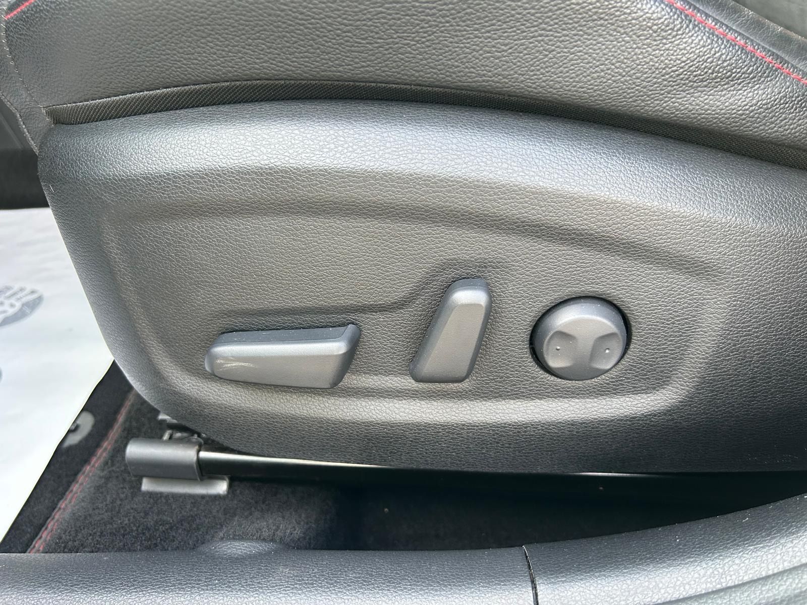 Fahrzeugabbildung Kia ProCeed GT°1. Hand°LED°Kamera°Leder°Memory°
