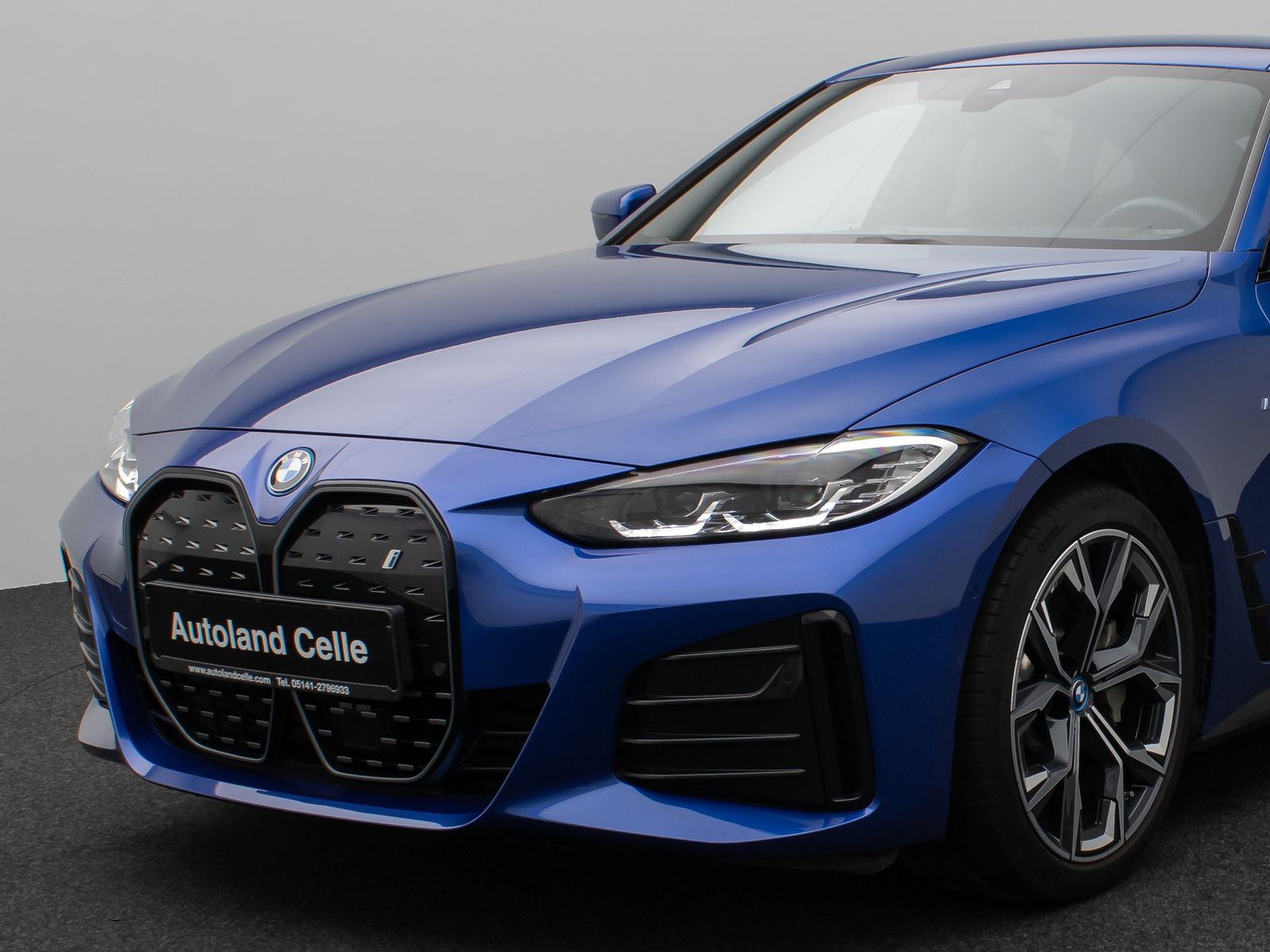 Fahrzeugabbildung BMW i4 eD40 Gran Coupé M Sport Kamera HUD DAB H/K