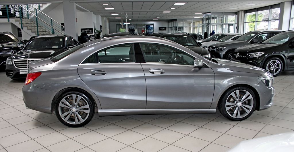 Mercedes-Benz CLA 180 Coupe KAMERA SCHECKH SOUND