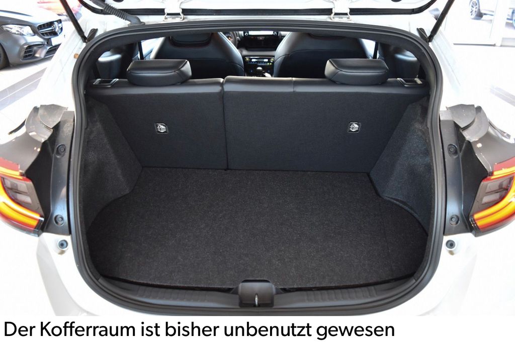 Car Image 29