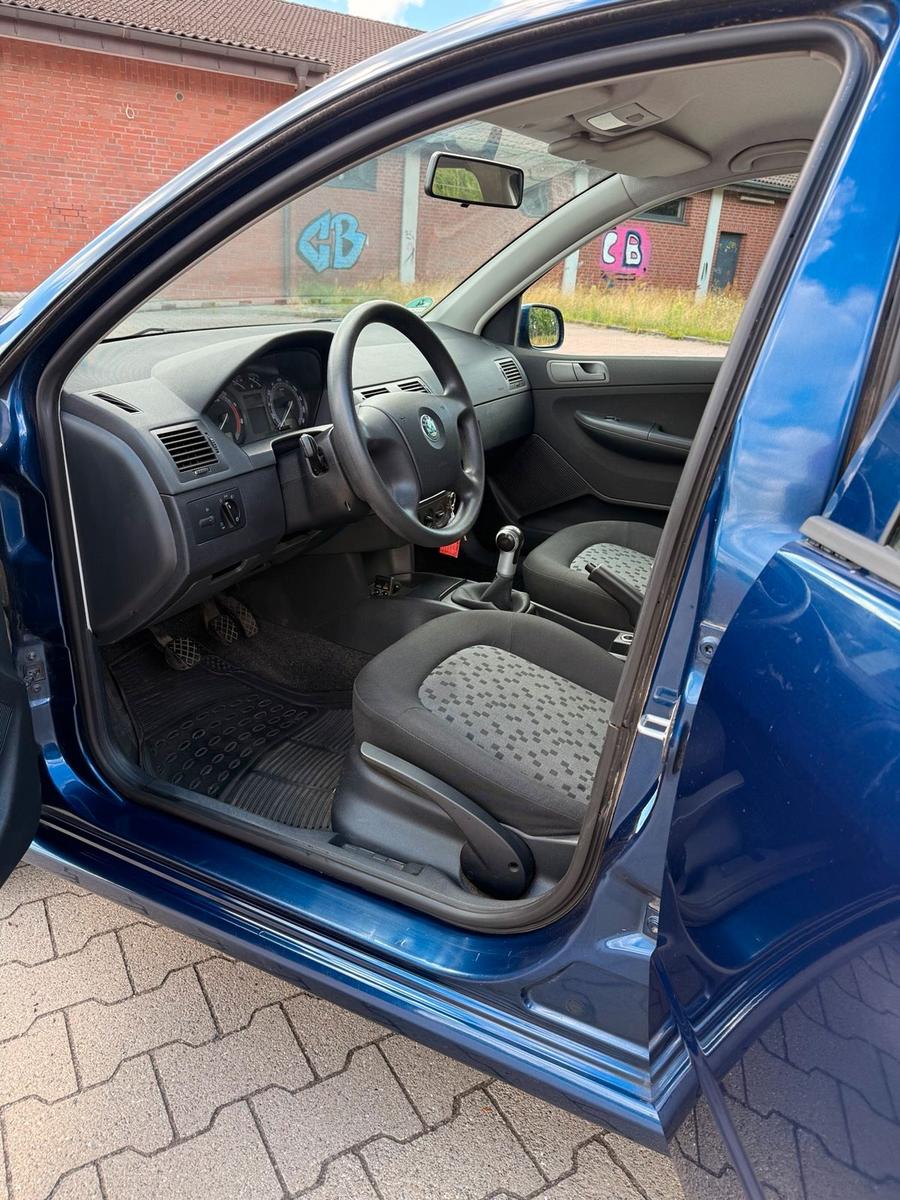 Skoda Fabia 2007 — photo 7