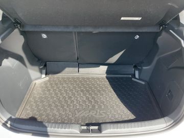 Toyota Yaris - 9