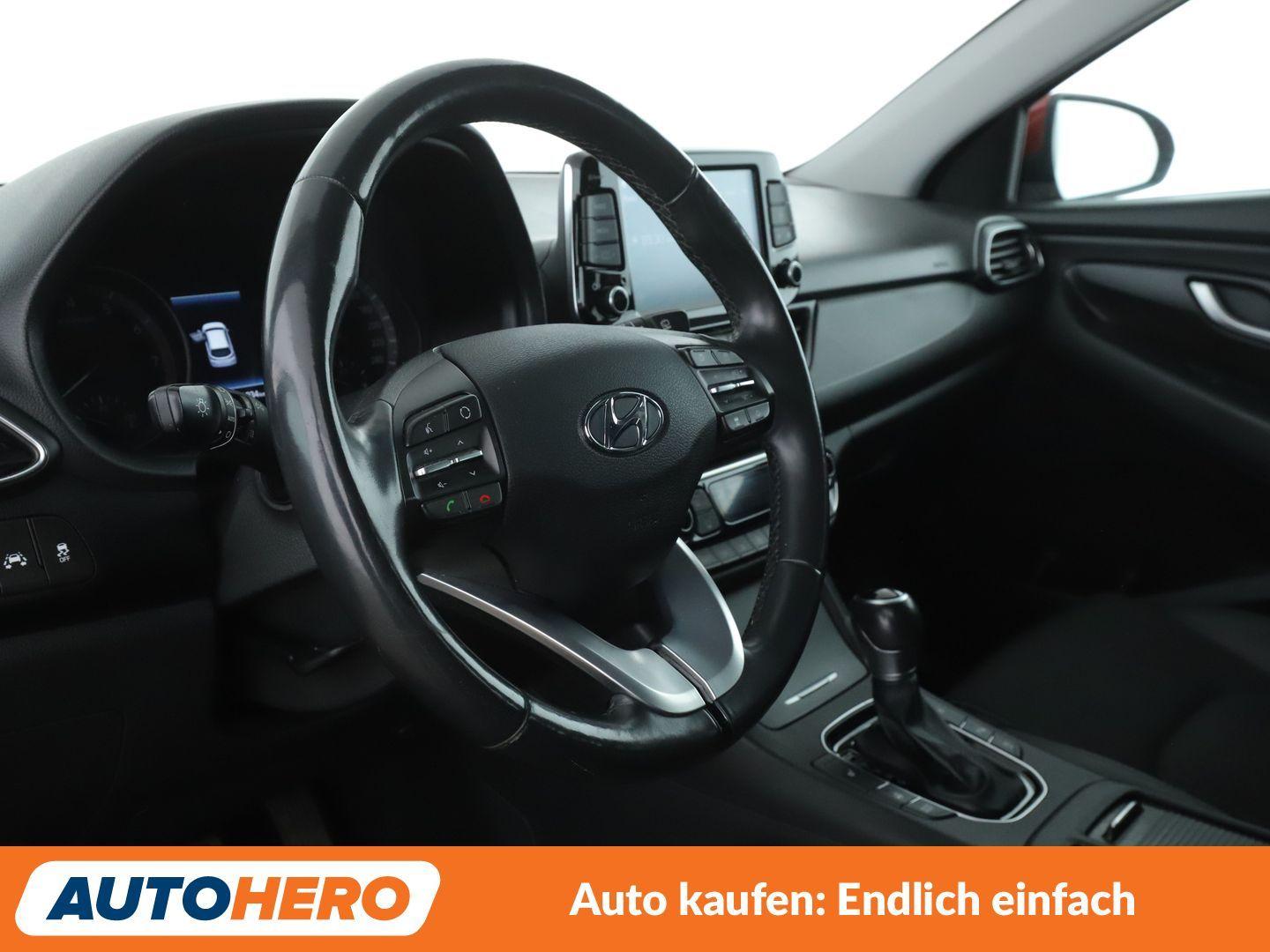 Hyundai i30 1.4 TGDI Premium Aut.*NAVI*LED*ACC*SPUR*