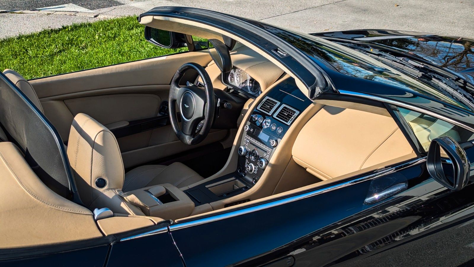 Aston Martin V8 Vantage – Ansicht 13