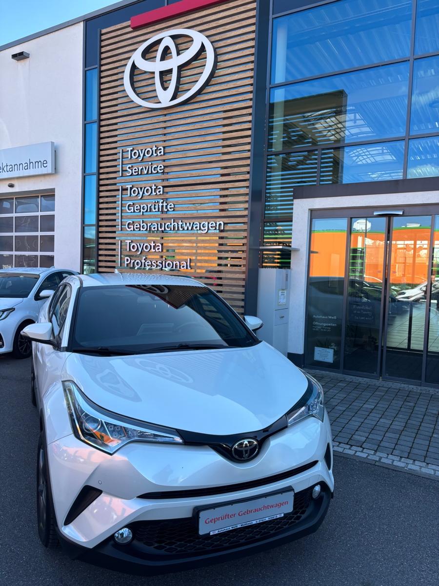 Toyota C-HR Team D 1.2 Turbo 6-Gang TOPFAHRZEUG