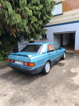 Mercedes-Benz 190 - Mercedes-Benz 190 mit Diesel-Antrieb: Automatik