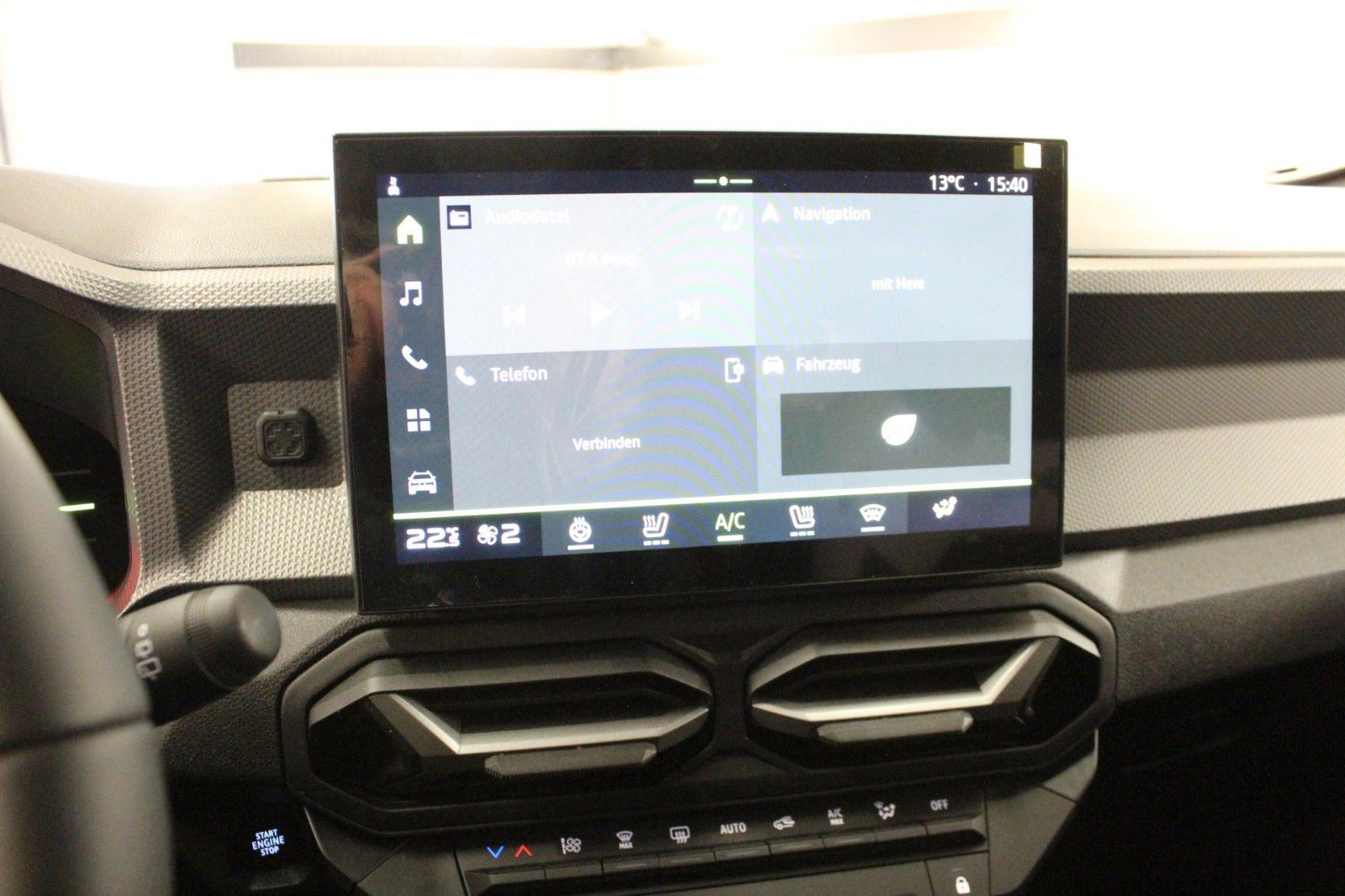 Fahrzeugabbildung Dacia Duster mild hybrid 140 Journey *Winterp.*MY 26