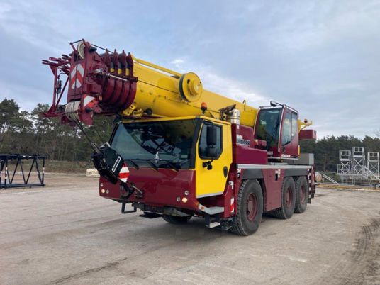 Liebherr LTM 1055-3.2