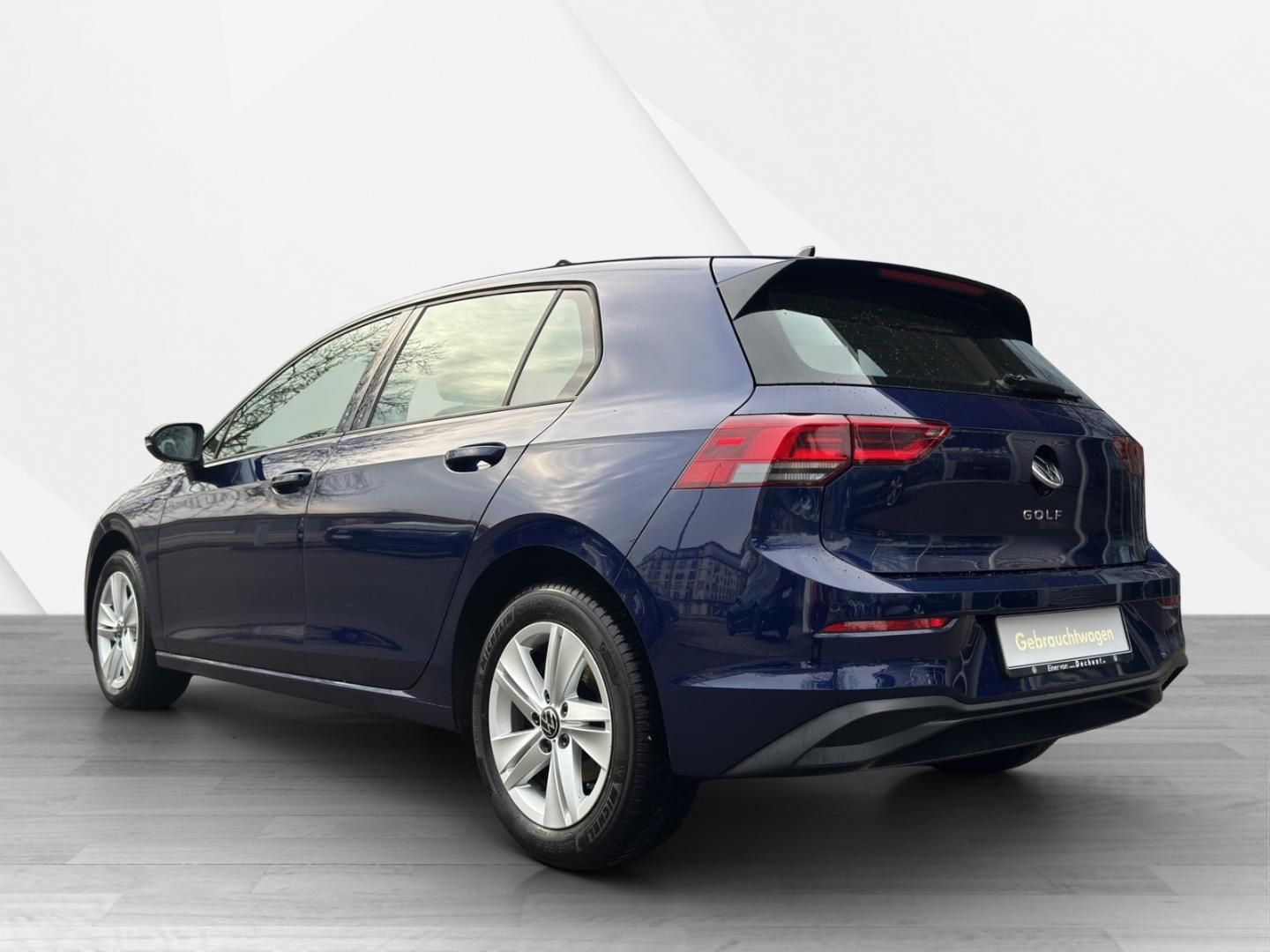 Fahrzeugabbildung Volkswagen Golf Life VIII 1.0 TSI,SHZ,RFK,ACC,Climatronic,T