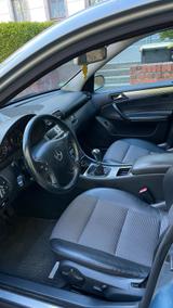 Mercedes-Benz (C220 Avantgard)sehr sparsam und mit TÜV - Mercedes-Benz C 220 in Chemnitz