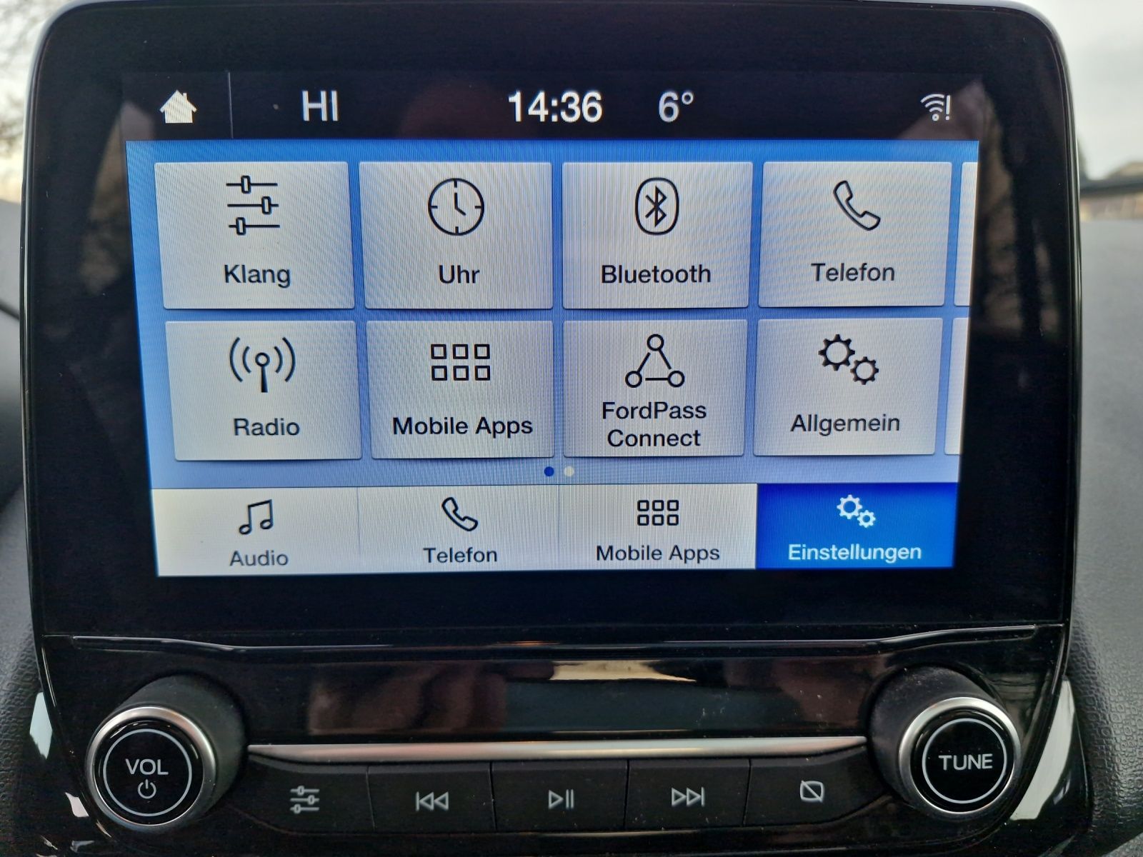 Fahrzeugabbildung Ford EcoSport Titanium 1.0 KLIMA LED DAB