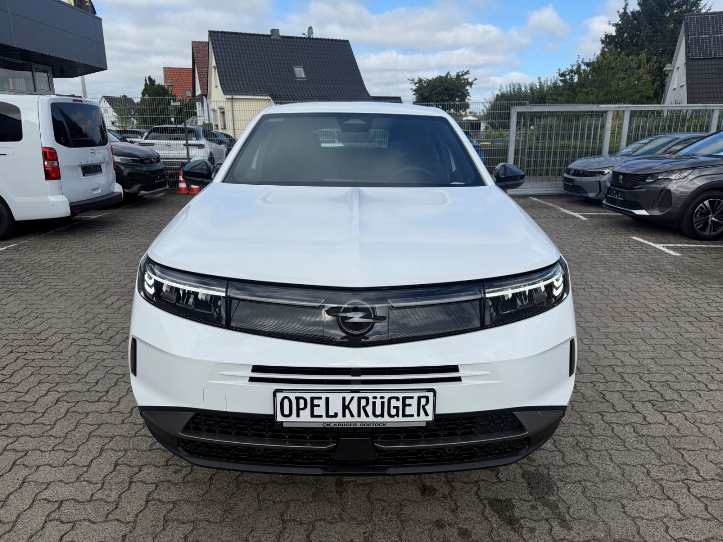 Fahrzeugabbildung Opel Grandland 1.2 Edition SHZ+LHZ+Kamera+Allwetter