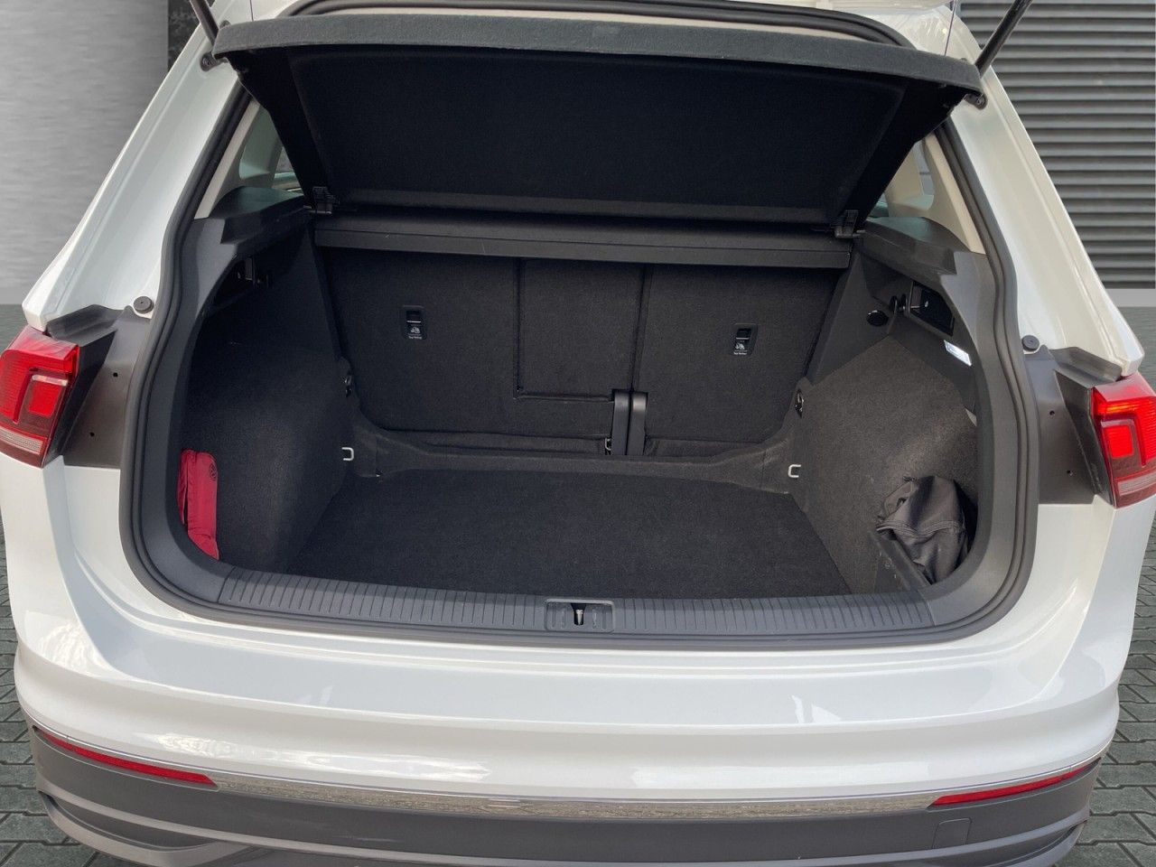 Volkswagen Tiguan - Bild 8