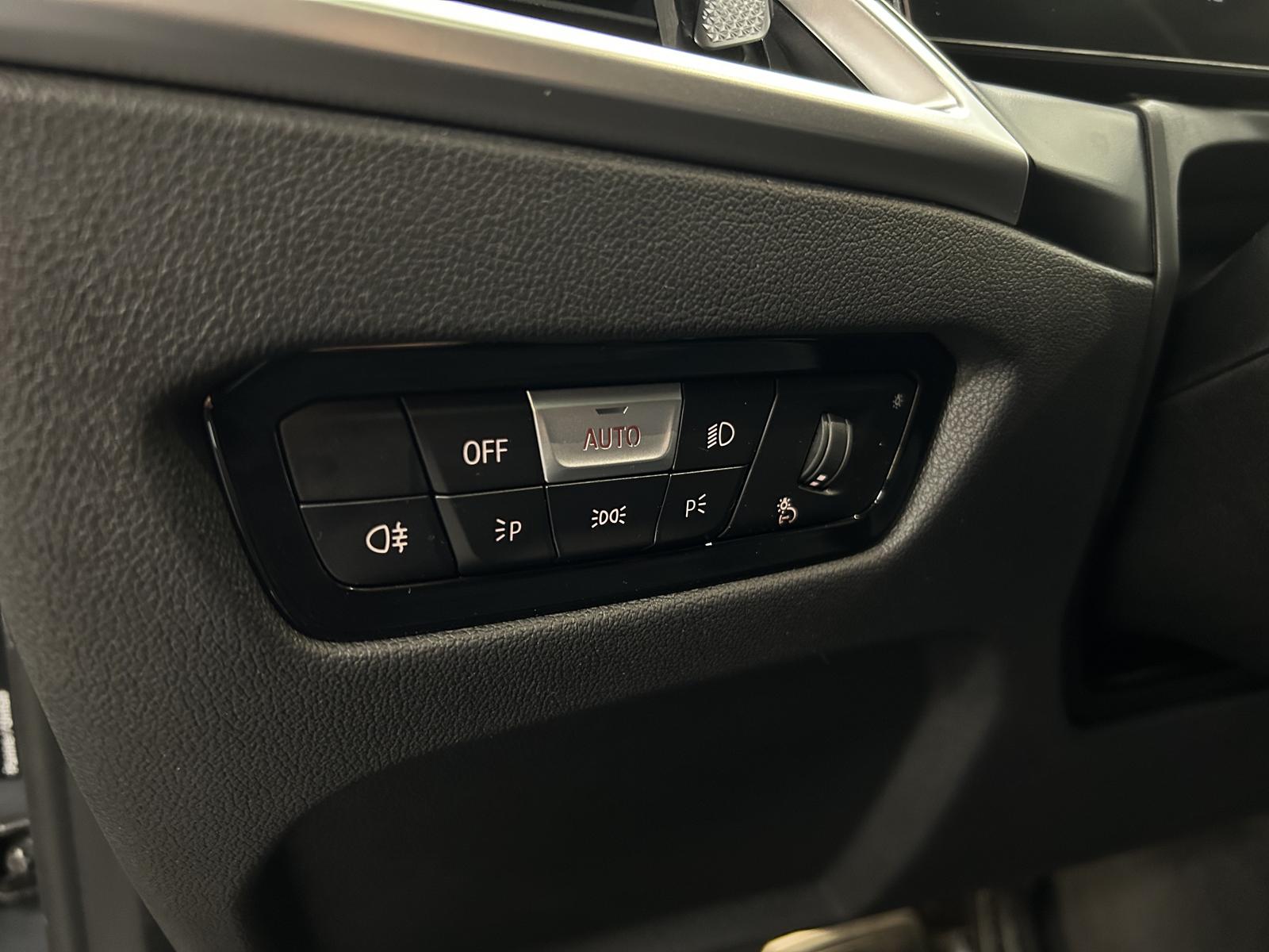 BMW M340i xDrive Touring M Sportpaket HiFi DAB LED P