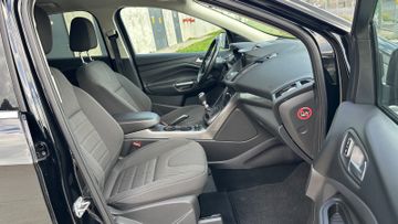 Ford Kuga - 11